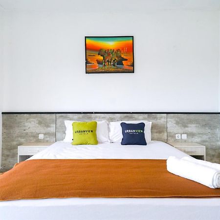 Urbanview Pecatu Residence Bali By Reddoorz อูงาซัน ภายนอก รูปภาพ